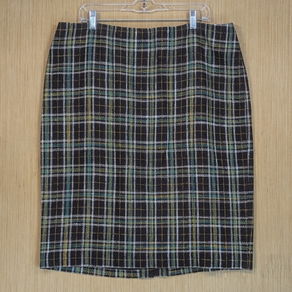 Ellen Tracy Black Plaid Pencil Skirt with Green and Yellow Accents